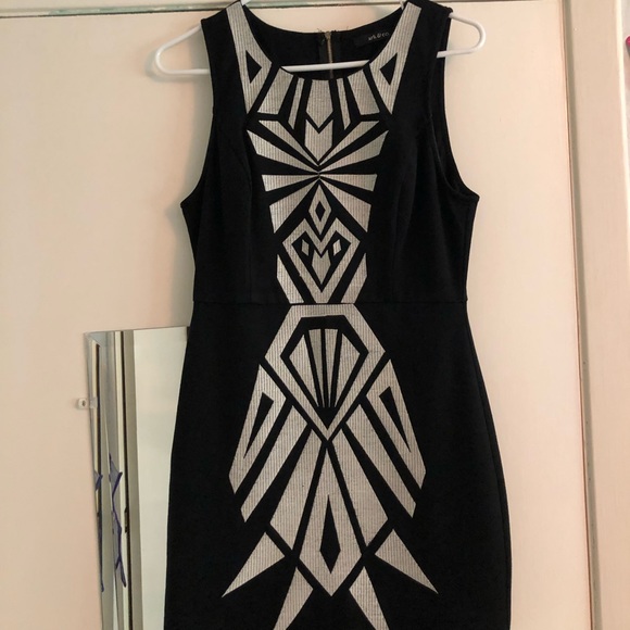 Dresses & Skirts - Black and white dress